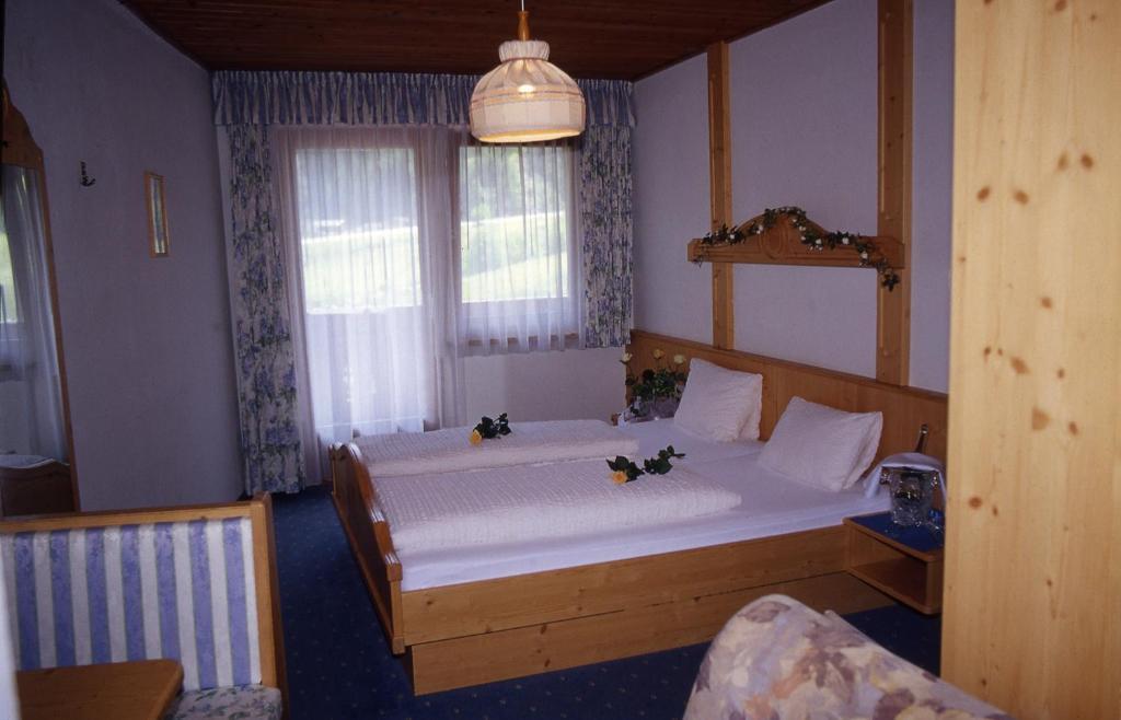 Hotel Waldcafe Neustift im Stubaital Rum bild
